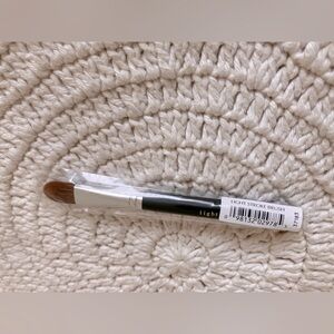 37183 Bare Escentuals Lite Stroke Brush new